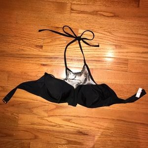 victoria's secret swim top!
